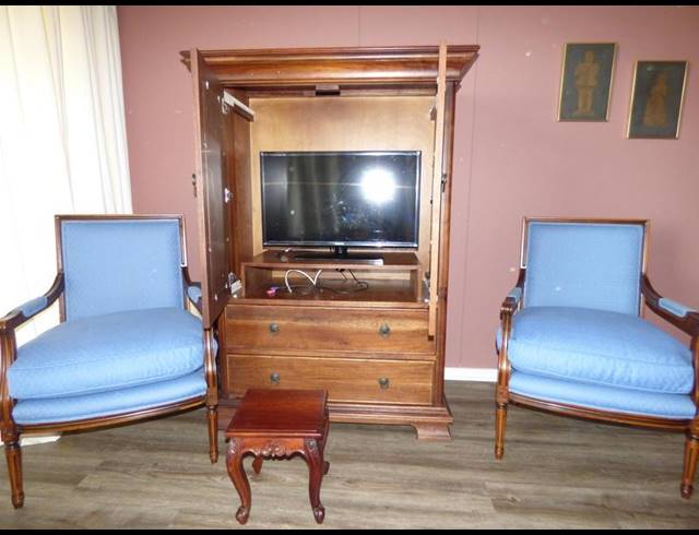 1 BEDROOM APARTMENT FOR SALE IN TAMBOERSKLOOF